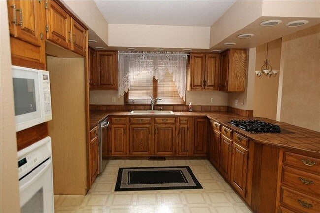 3051 Parkhill Dr in Billings, MT - Building Photo - Building Photo