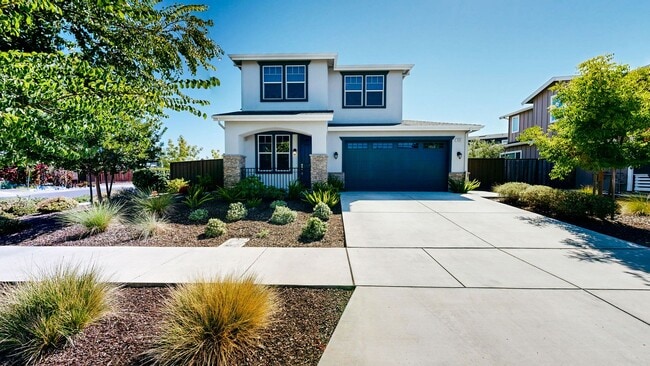 property at 1404 Dogwood Dr