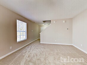 12341 Stowe Acres Dr in Charlotte, NC - Building Photo - Building Photo