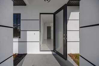 1053 Marine Ave S in Lehigh Acres, FL - Building Photo - Building Photo