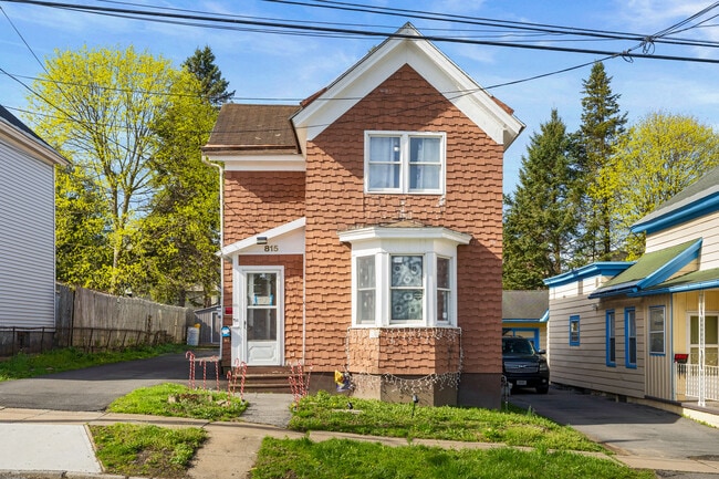property at 815 Chestnut St