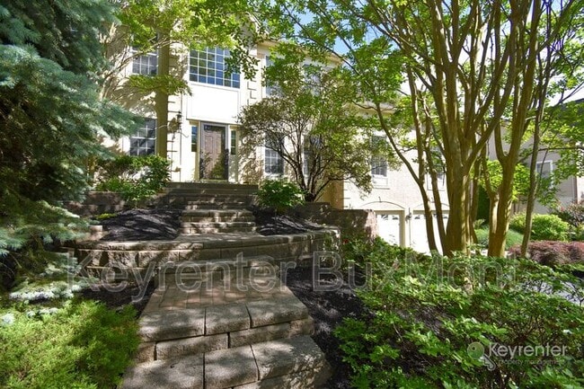 property at 3727 Green Ridge Rd