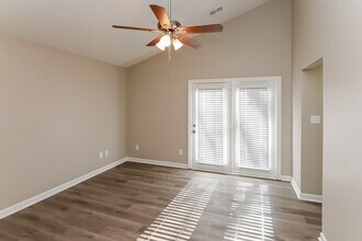 6124 Sunbridge Ct in Charlotte, NC - Building Photo - Building Photo
