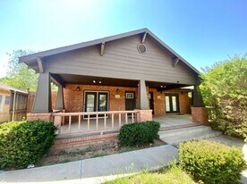 2123 14th St in Lubbock, TX - Building Photo