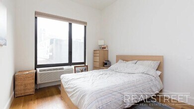 Duffield Street in Brooklyn, NY - Building Photo - Building Photo