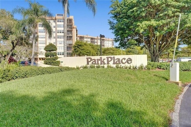 property at 1300 St Charles Pl