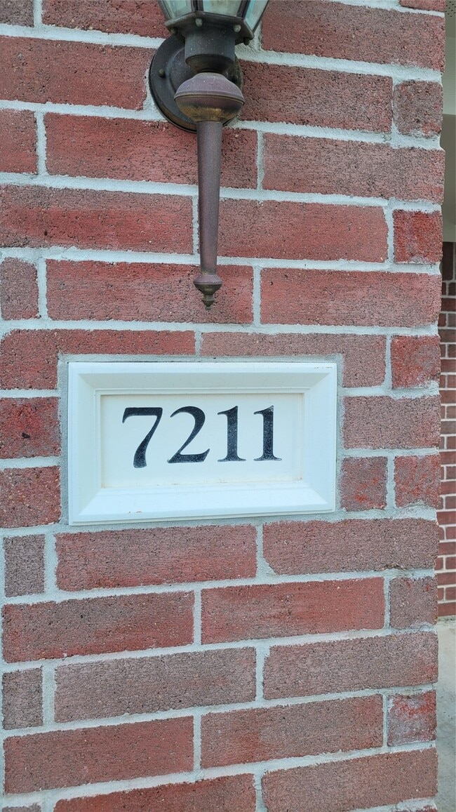 property at 7211 Foxwalk Ln