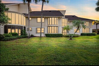17053 Waterbend Dr in Jupiter, FL - Building Photo - Building Photo