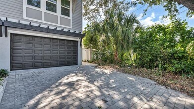 3008 W Julia St in Tampa, FL - Building Photo - Building Photo