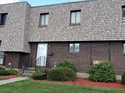 182 Beekman Dr in Agawam, MA - Foto de edificio - Building Photo