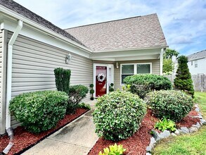 306 Running Stone Way in Chesapeake, VA - Building Photo - Building Photo