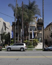 4420 Fulton Ave in Los Angeles, CA - Building Photo - Building Photo
