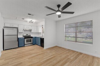 5700 Cherry Park in Austin, TX - Building Photo - Building Photo