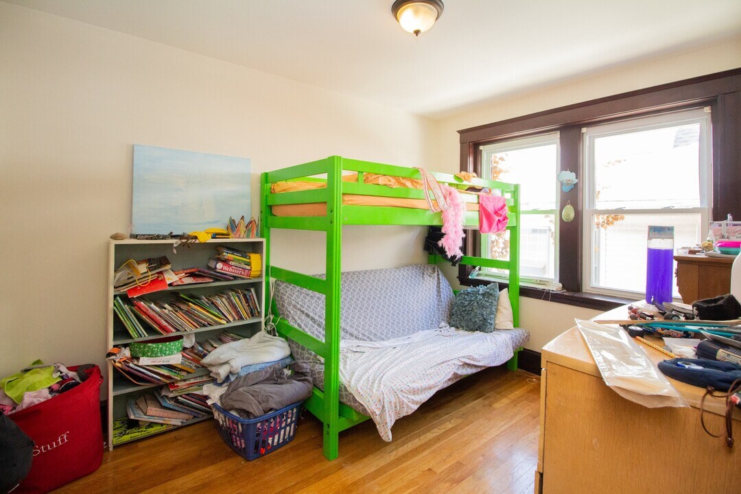 55 Franklin St, Unit 1 in Brookline, MA - Foto de edificio