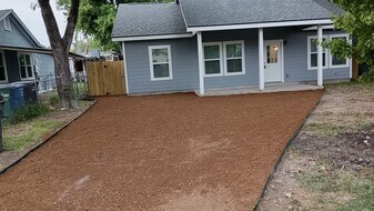 1517 Mardell St in San Antonio, TX - Building Photo