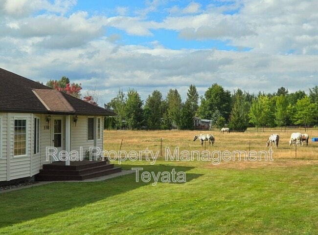 338 W King Tut Rd in Bellingham, WA - Building Photo - Building Photo