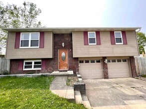 109 Wyndmere Dr in Cranberry Township, PA - Building Photo - Building Photo