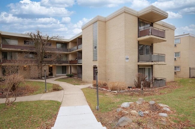 property at 12544 Fairview Ave