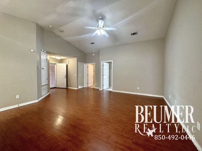 638 Batten Blvd in Pensacola, FL - Building Photo - Building Photo