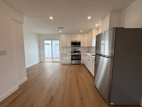 607 Lemon Way in Fillmore, CA - Building Photo - Building Photo