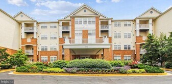 2605 Chapel Lake Dr in Gambrills, MD - Building Photo