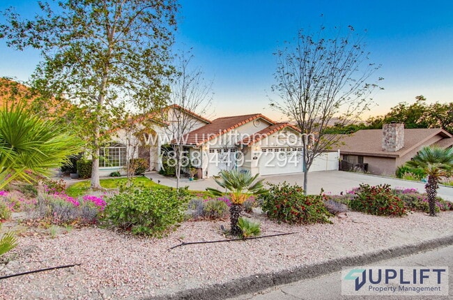 24427 Del Amo Rd in Ramona, CA - Building Photo - Building Photo