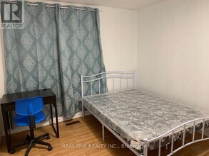 37 Middleton Ct in Markham, ON - Building Photo - Building Photo