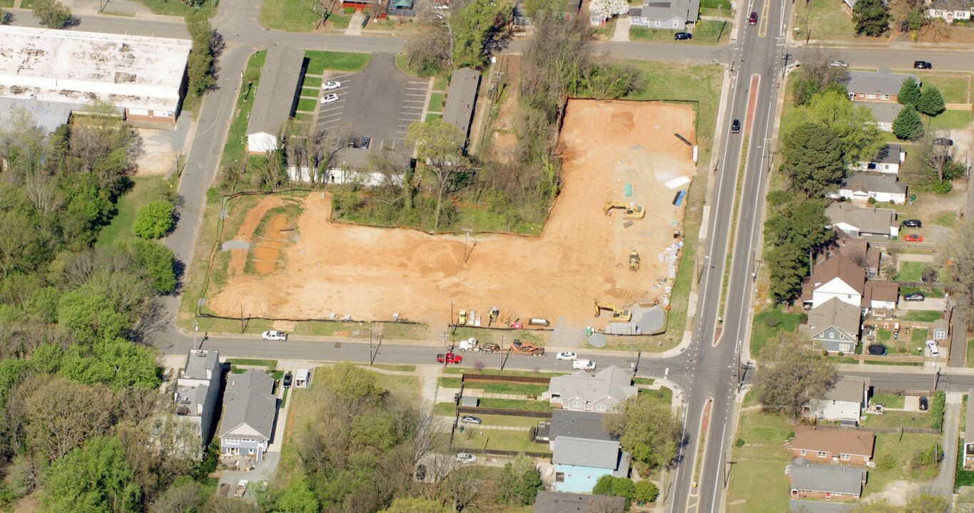 5 West Terraces in Charlotte, NC - Building Photo