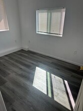 1467 N Hilltop Dr in Azusa, CA - Building Photo - Building Photo
