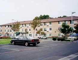4121 Katella Ave