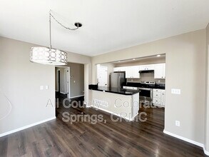 14345 Woodrock Path in Colorado Springs, CO - Foto de edificio - Building Photo