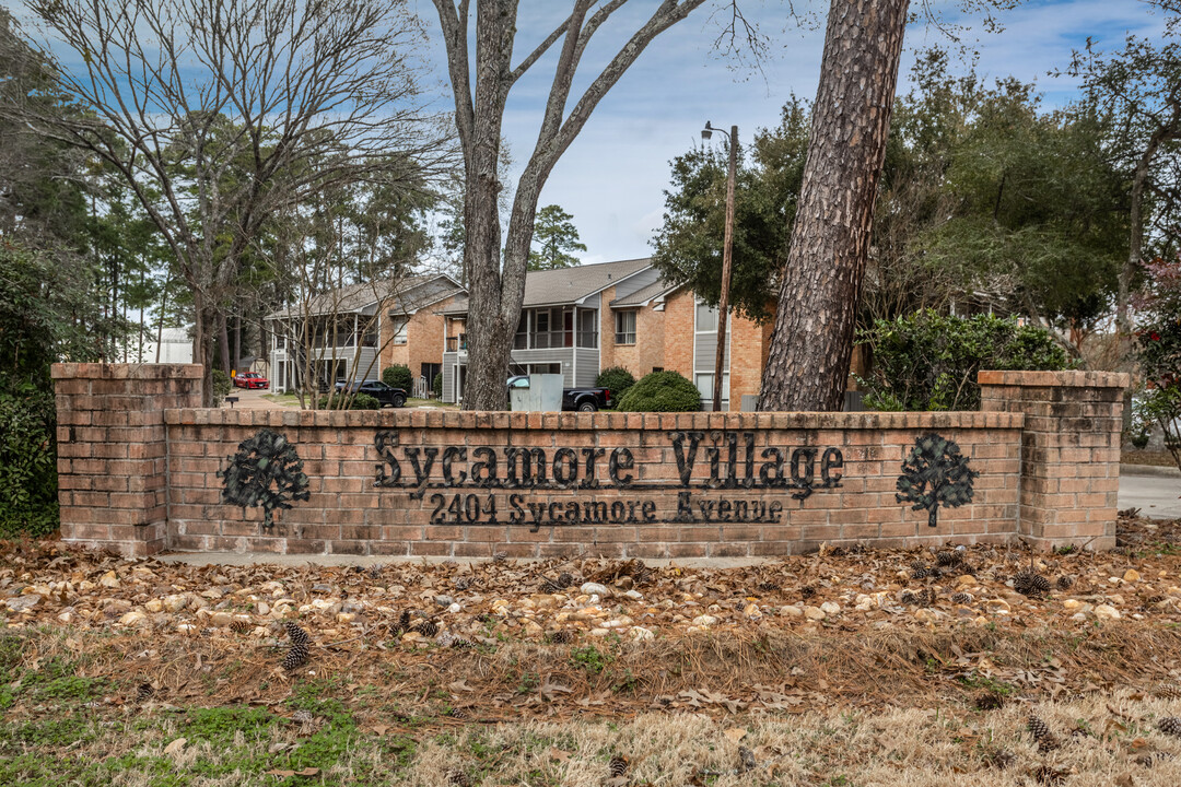 Sycamore Condos in Huntsville, TX - Foto de edificio