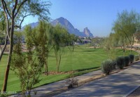 7729 E Joshua Tree Ln in Scottsdale, AZ - Foto de edificio - Building Photo