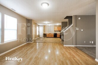 2315 Summerwood Ln in Greenwood, IN - Building Photo - Building Photo