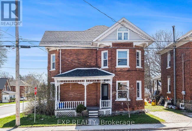 110-110 Chambers St