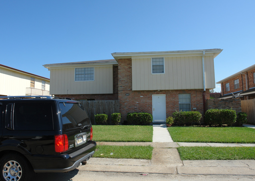 3724 Martinique Ave in Kenner, LA - Building Photo