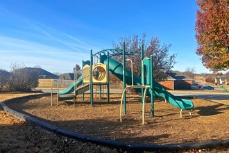 421 Torino Pl in Centerton, AR - Building Photo - Building Photo