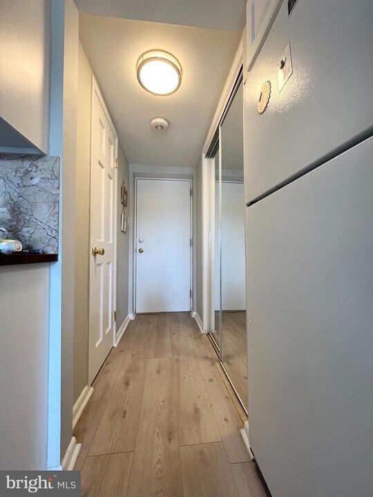 9201 Atlantic Ave-Unit -16 in Margate City, NJ - Building Photo