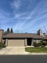 2634 E Tulare Ave in Visalia, CA - Building Photo