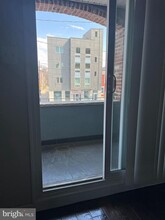 1012 S 11th St in Philadelphia, PA - Building Photo - Building Photo