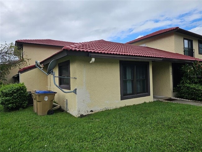 property at 569 Hunter Cir