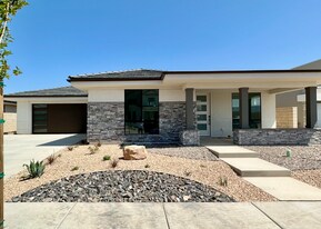 722 Juniper Hill Dr in Saint George, UT - Building Photo