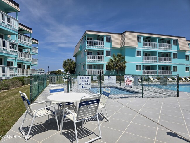 301 Commerce Way in Atlantic Beach, NC - Building Photo - Building Photo