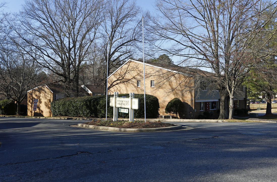 Brookwood Apartments in Roxboro, NC - Foto de edificio