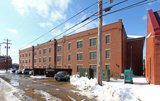 Jefferson Avenue Apartments in Columbus, OH - Building Photo - Building Photo