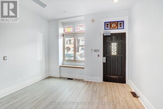 104 Sumach St in Toronto, ON - Building Photo - Building Photo