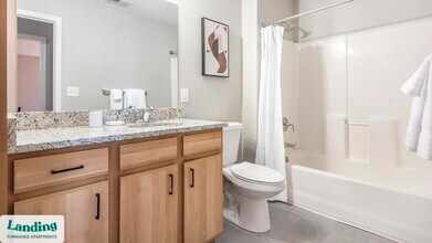 400 Legends Terrace Dr, Unit 4-206 in Eureka, MO - Building Photo - Building Photo