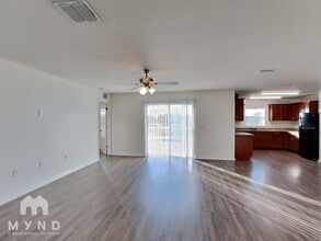 6600 Wirevine Dr in Brooksville, FL - Foto de edificio - Building Photo