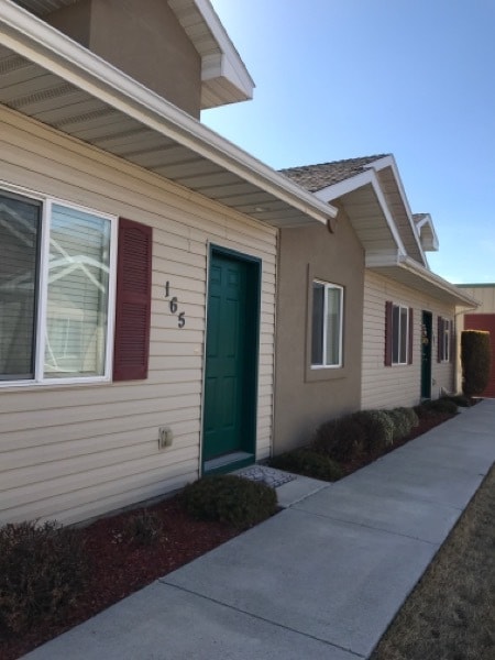 property at 165 Vermont Ave