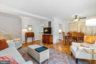 1760 Preston Rd in Alexandria, VA - Building Photo - Building Photo